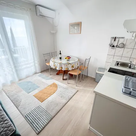 Mio Apartman Brist